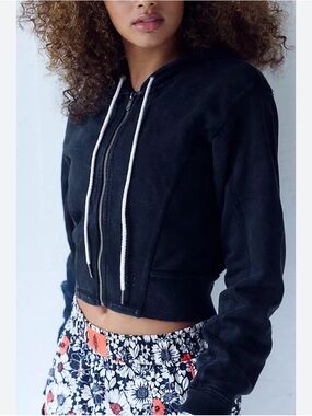 FP Movement For The Win Zip Up Hoodie in Washed Black